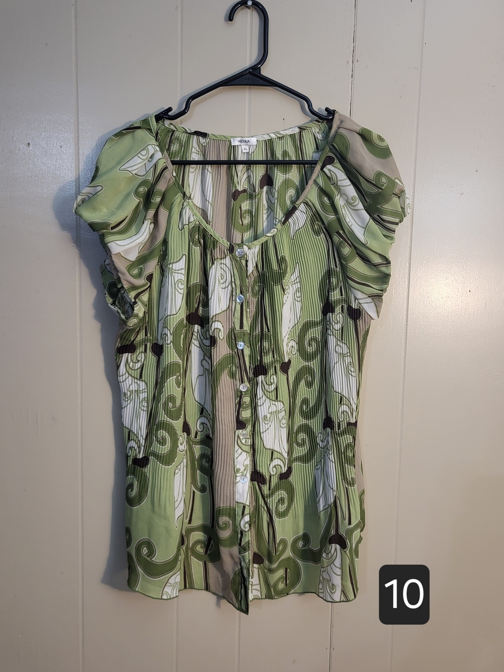NICOLA Green Swirl-Print Button Front Blouse